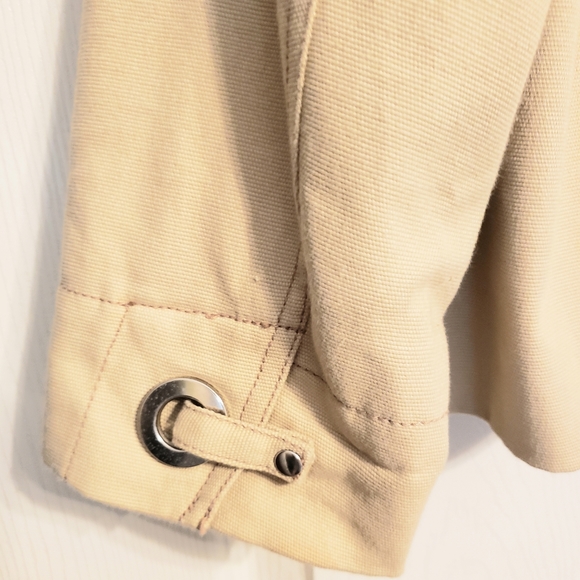 Liz Claiborne Taupe Two Button Snap Jacket - Picture 6 of 8